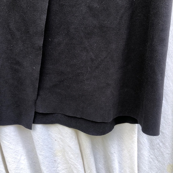 Black suede swift dress with raw edges - Picture 2 of 4